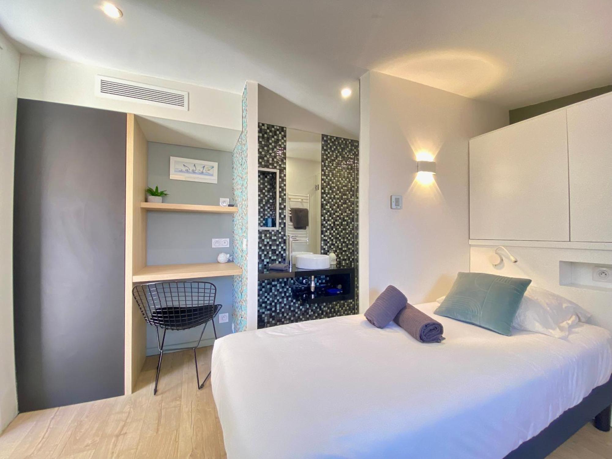 Luxury "Les Toits Du Soleil" - Magnifique Appartement Avec Terrasses Et Jacuzzi - Centre De Cannes - By Scls Locations Ngoại thất bức ảnh